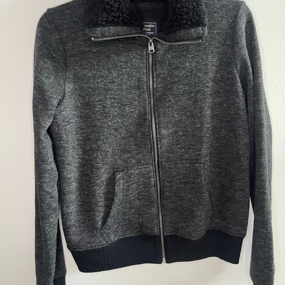 Abercrombie & Fitch Charcoal Zip-Up Sweater Jacket - Women’s Small